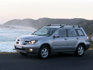 Коврики текстильные для Mitsubishi Outlander I (suv / CU2W) 2002 - 2009