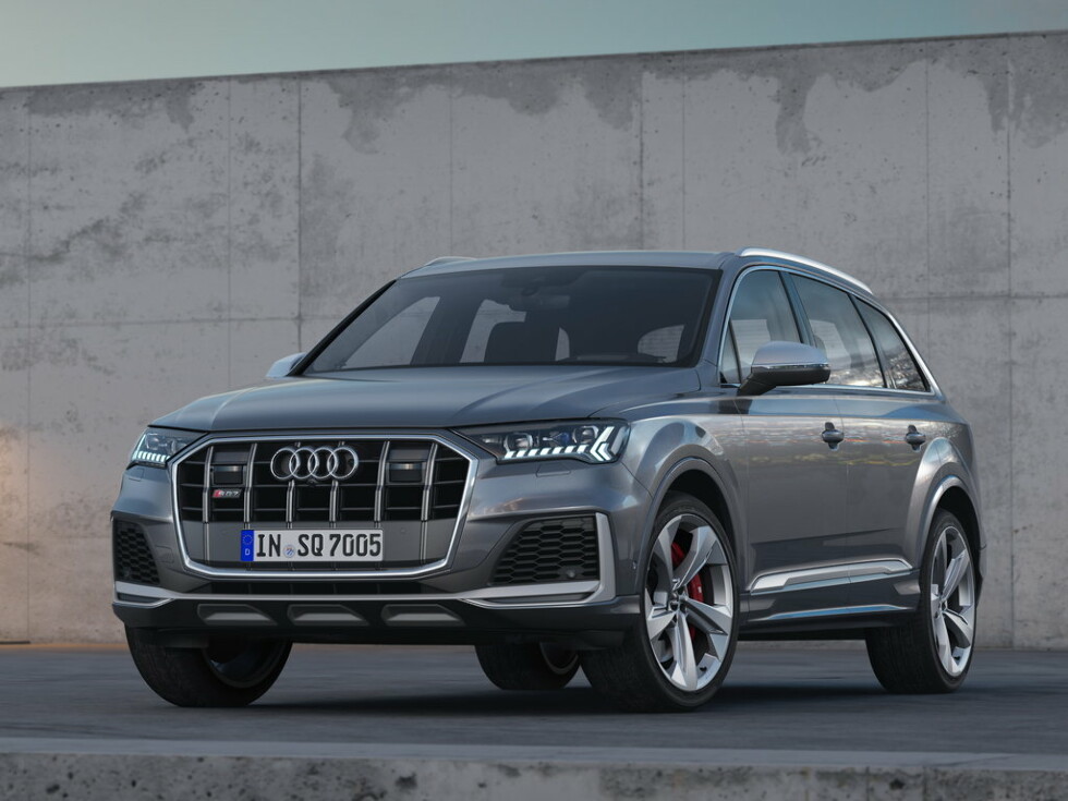 Коврики текстильные "Классик" для Audi SQ7 I (suv / 4M) 2016 - Н.В., черные, 5шт.