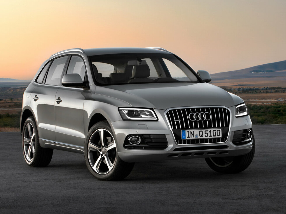 Коврики текстильные "Классик" для Audi Q5 I (suv / 8R) 2012 - 2017, черные, 5шт.