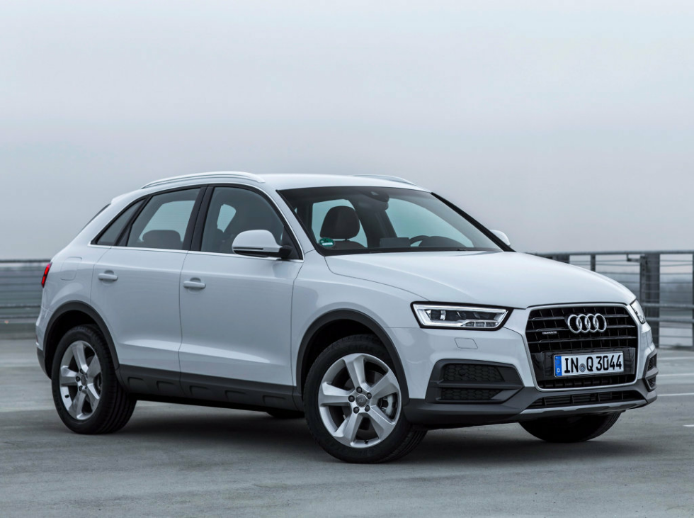 Коврики текстильные "Классик" для Audi Q3 (suv / 8U) 2014 - 2017, черные, 5шт.