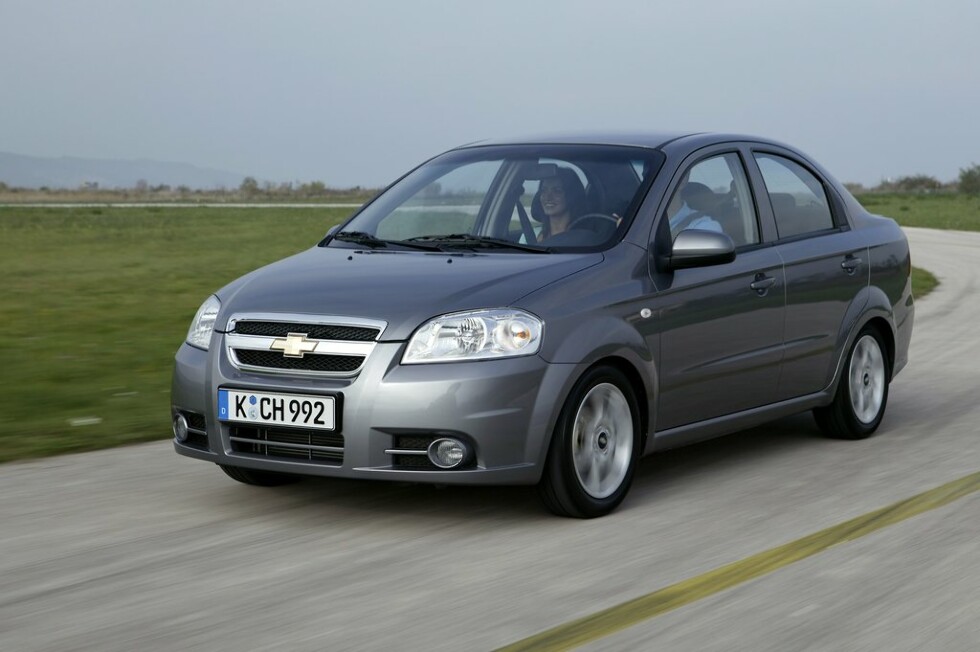 Коврики текстильные "Стандарт" для Chevrolet Aveo I (седан / T250) 2005 - 2011, черные, 5шт.